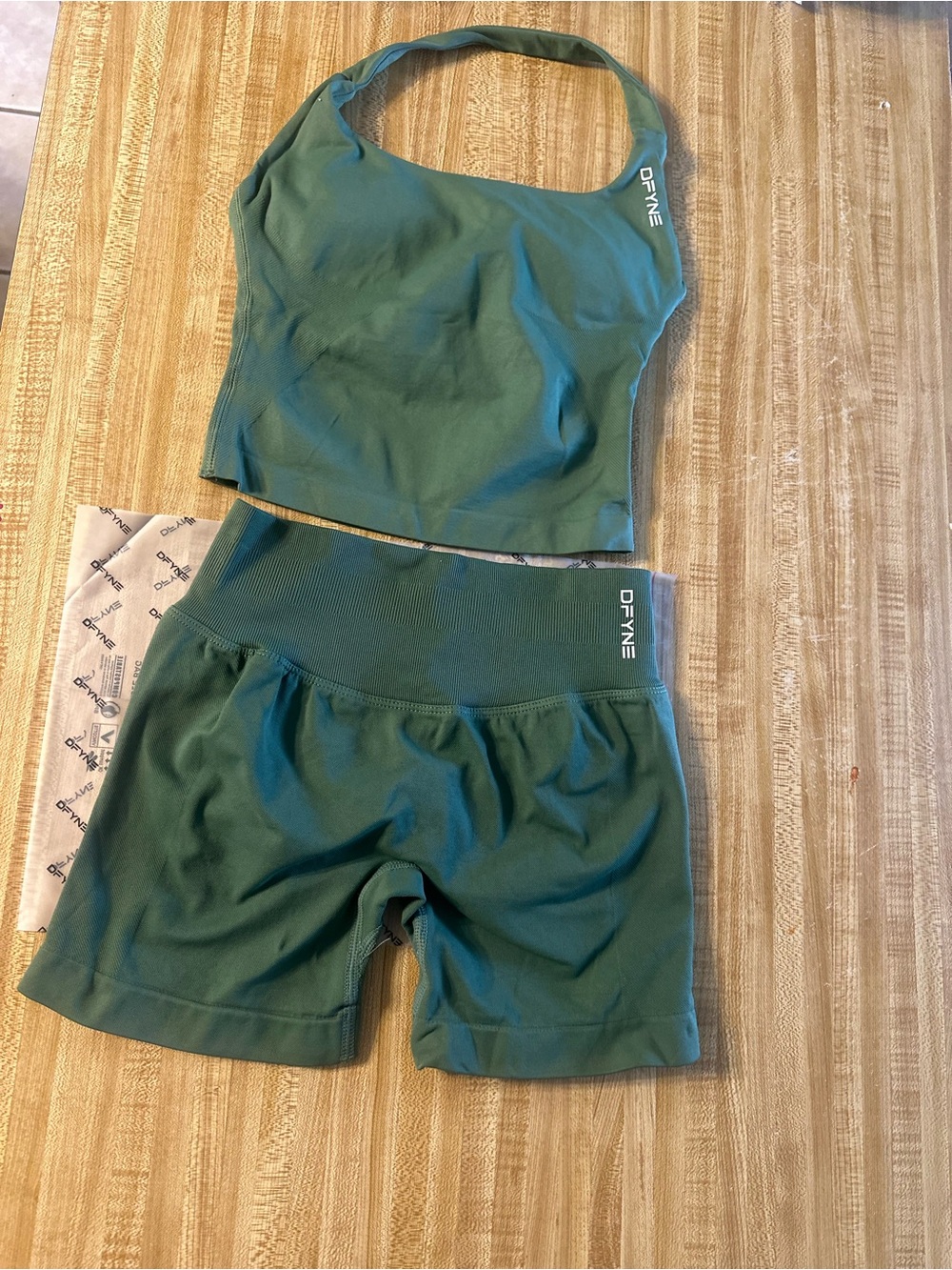 DFYNE Olive Green set